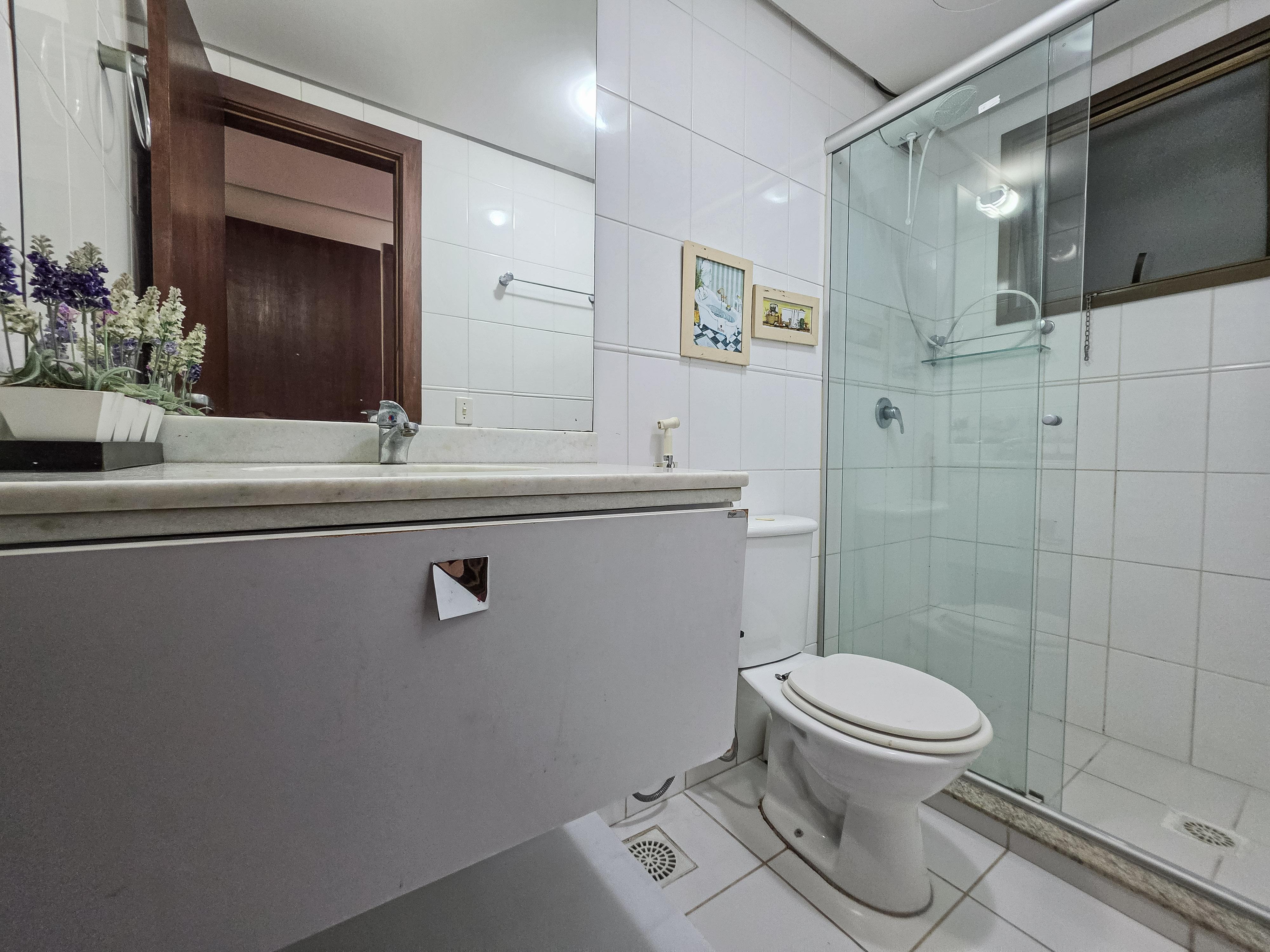�timo apto muito bem equipado, andar alto, 79m, ar...