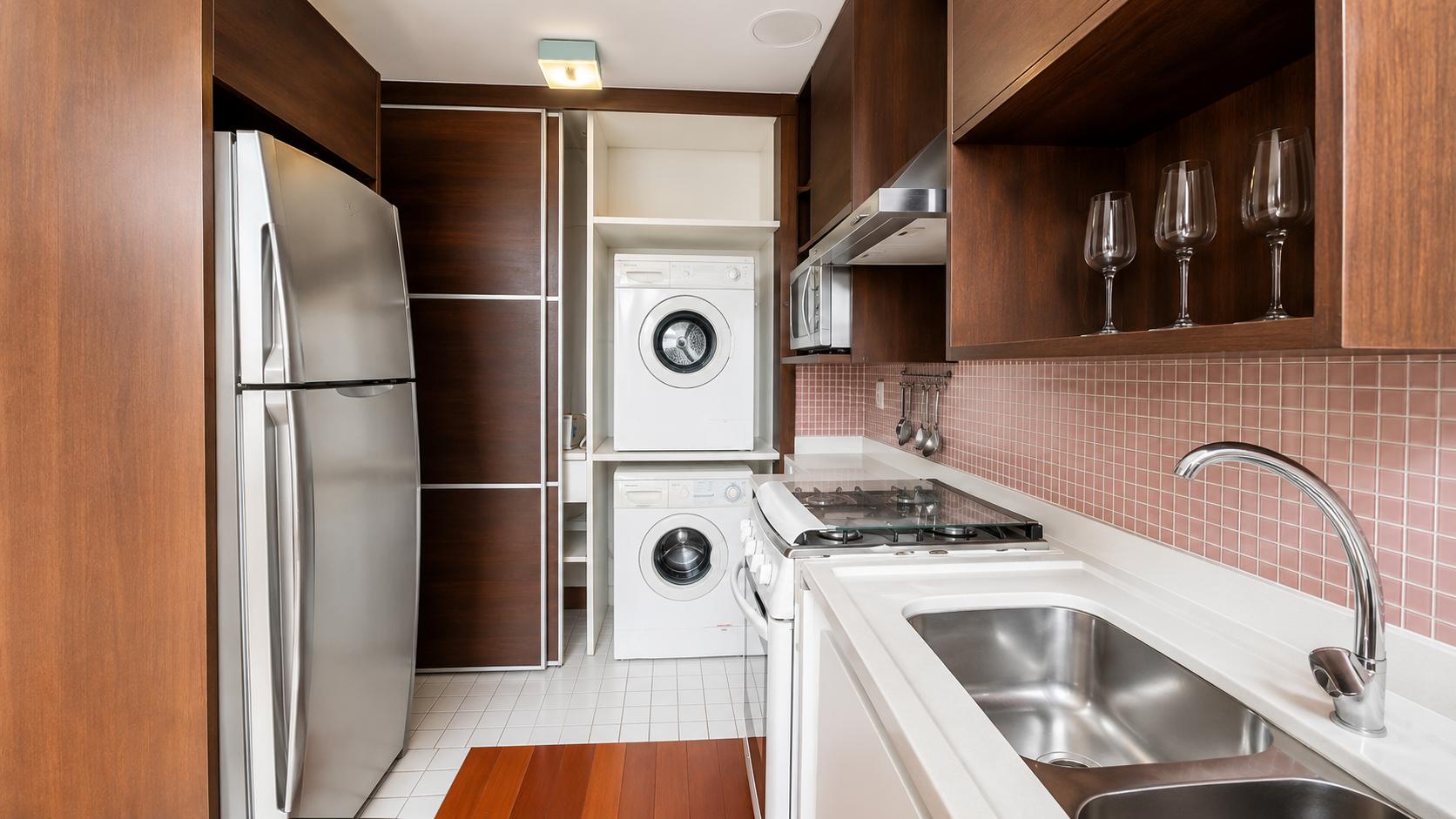 Loft Duplex Mobiliado com 84m�, 2 Vagas e Hidromas...