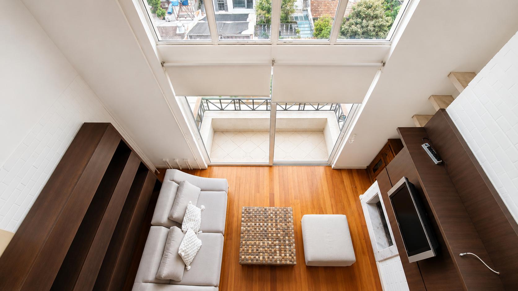 Loft Duplex Mobiliado com 84m�, 2 Vagas e Hidromas...