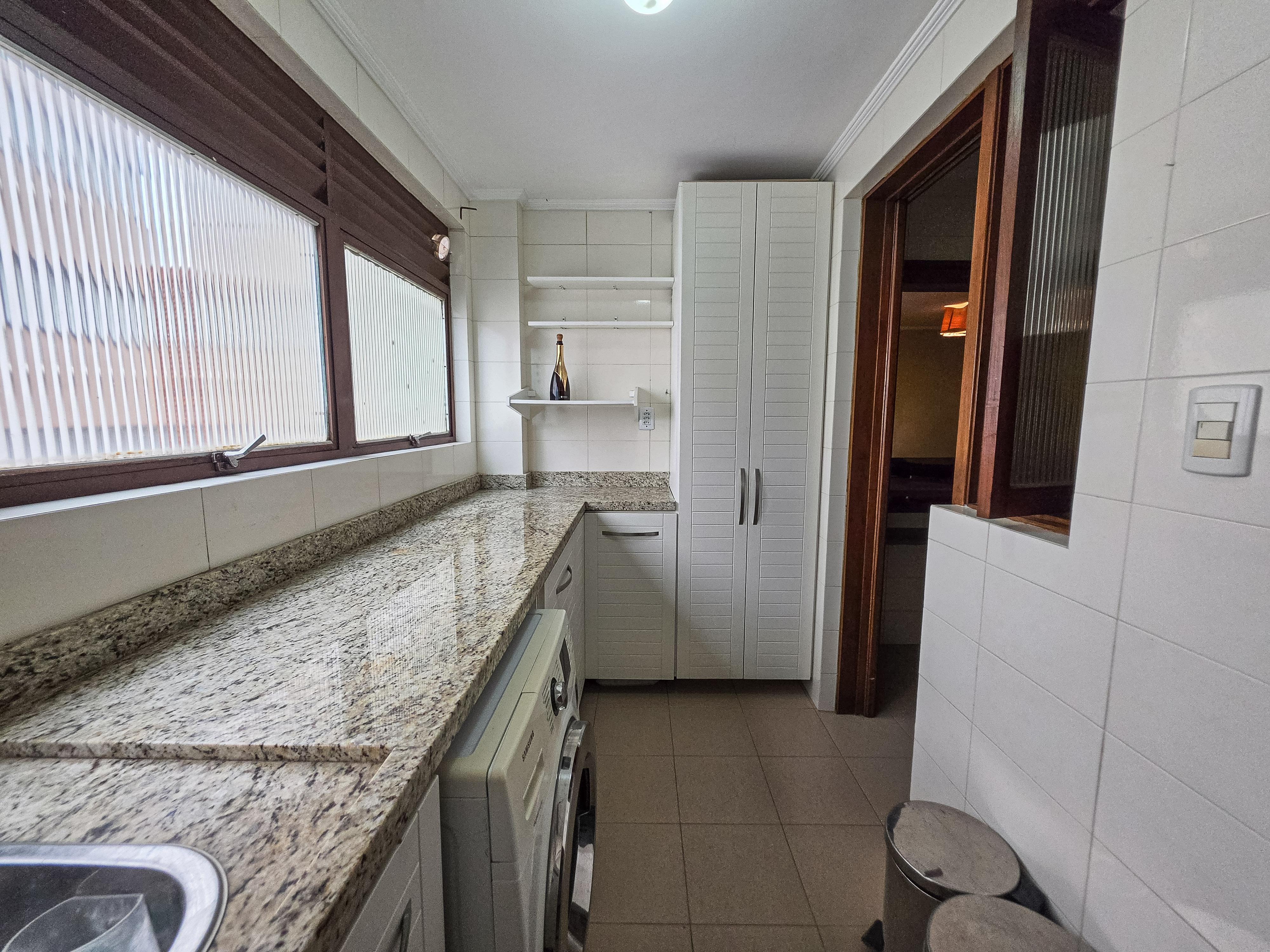�timo apto semi mobiliado, 102m priv, ar condicion...