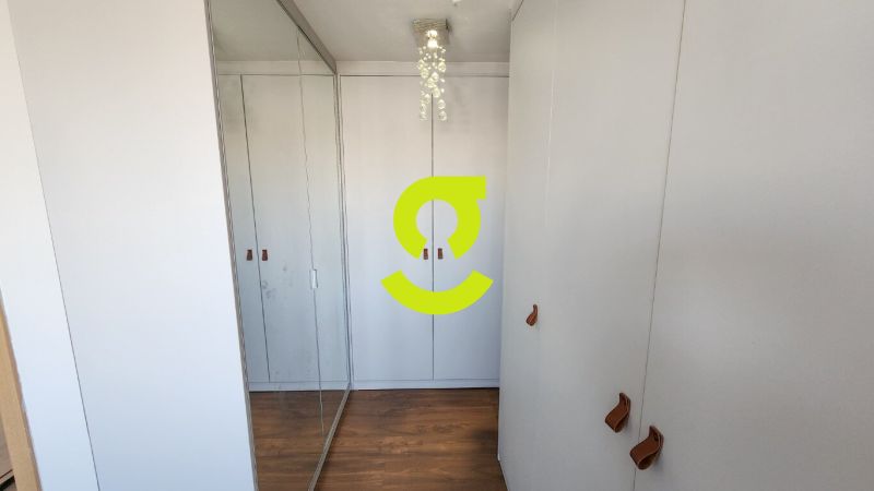 Excelente apto semi mobiliado, anda alto, 106m, la...