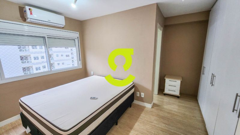 �timo apto, semi mobiliado, andar alto, churrasque...