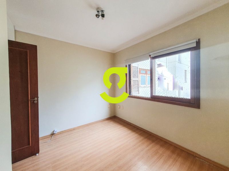 Apto reformado, 75m priv, 2 dorm, suite, 1 vaga pr...