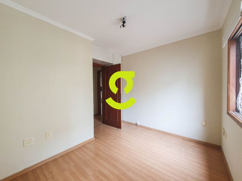 Apto reformado, 75m priv, 2 dorm, suite, 1 vaga pr...