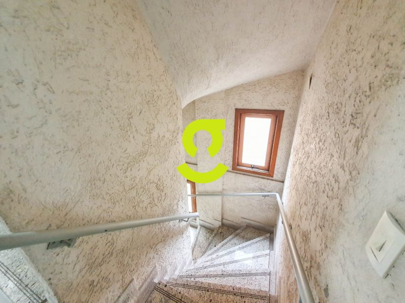 Apto reformado, 75m priv, 2 dorm, suite, 1 vaga pr...