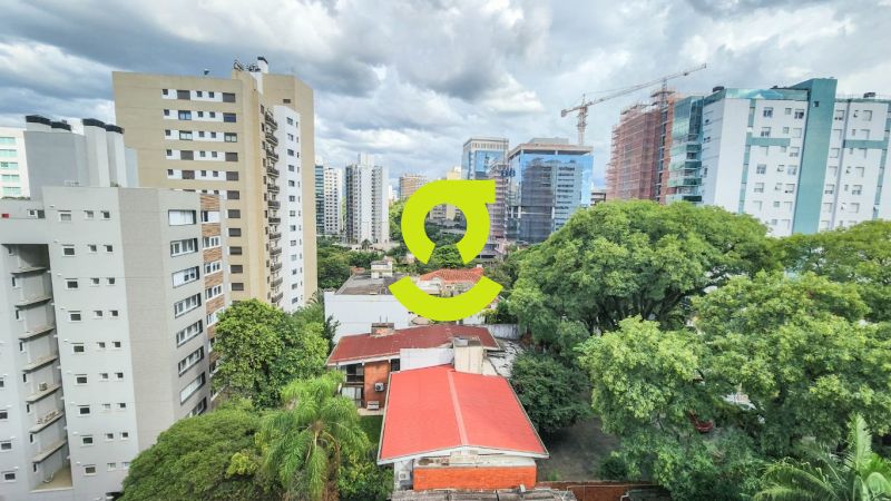 Excelente apto MOBILIADO, andar alto, churrasqueir...