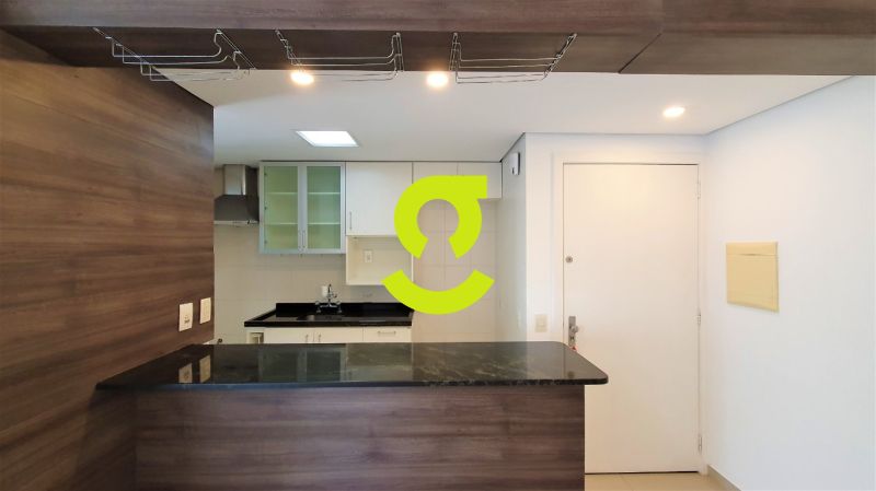 Apartamento, 73m, 2 dormit. su�te, semi mobiliado