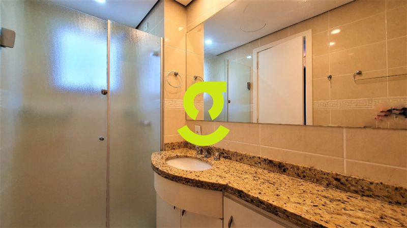 Apartamento, 73m, 2 dormit. su�te, semi mobiliado