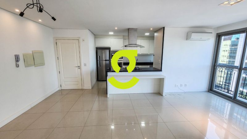 timo apto andar alto, semi mobiliado, 72m priv, 2...