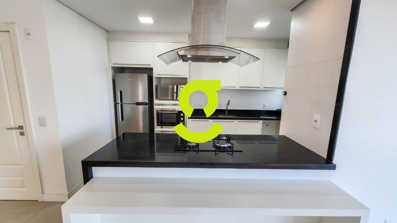 timo apto andar alto, semi mobiliado, 72m priv, 2...