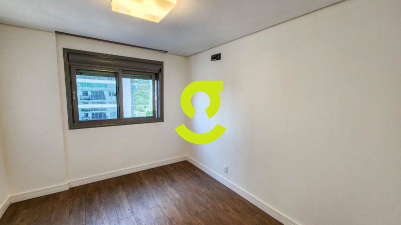 timo apto andar alto, semi mobiliado, 72m priv, 2...