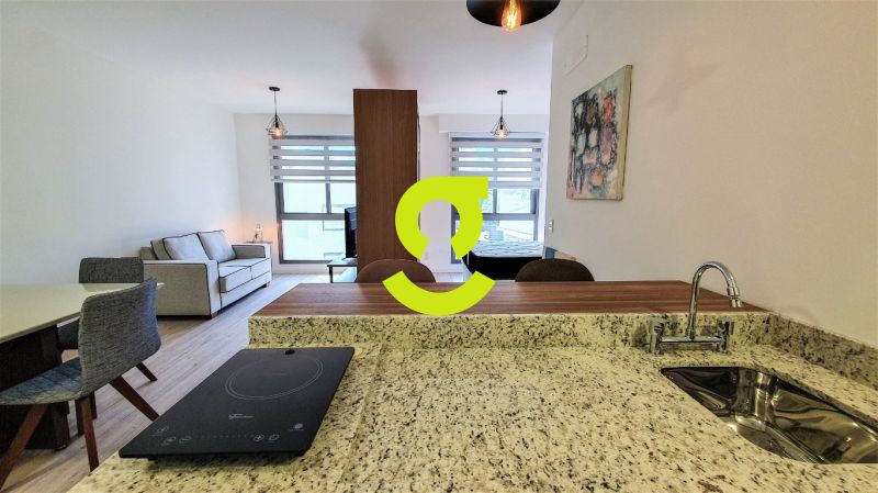 timo loft, ensolarado, MOBILIADO, novo, vaga e in...