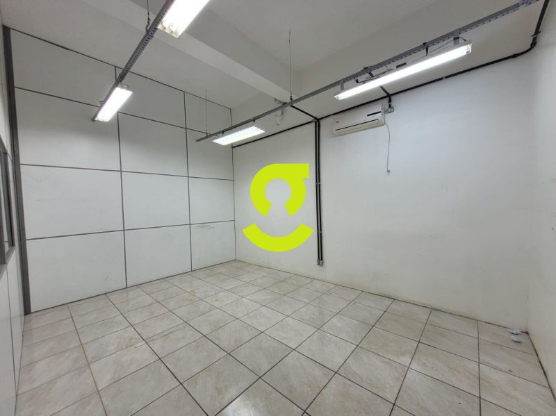 PR�DIO CORPORATIVO | 4.900m� PRIVATIVOS + ESTACION...