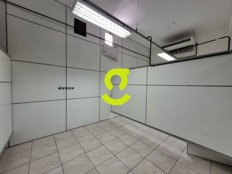 PR�DIO CORPORATIVO | 4.900m� PRIVATIVOS + ESTACION...