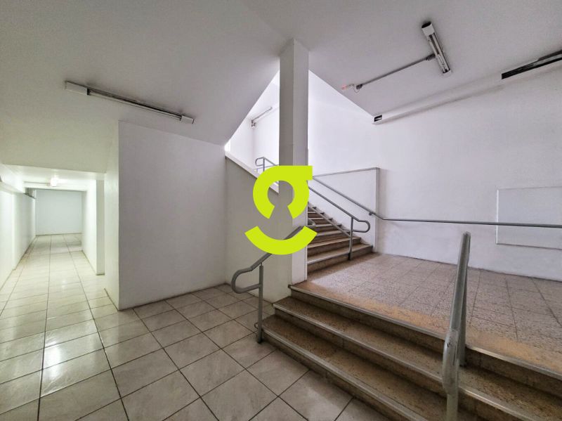 PR�DIO CORPORATIVO | 4.900m� PRIVATIVOS + ESTACION...