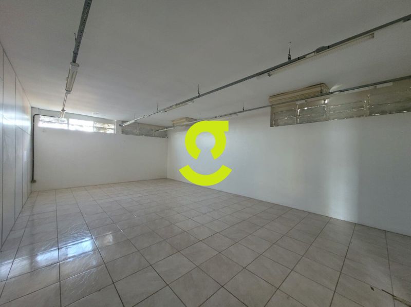 PR�DIO CORPORATIVO | 4.900m� PRIVATIVOS + ESTACION...