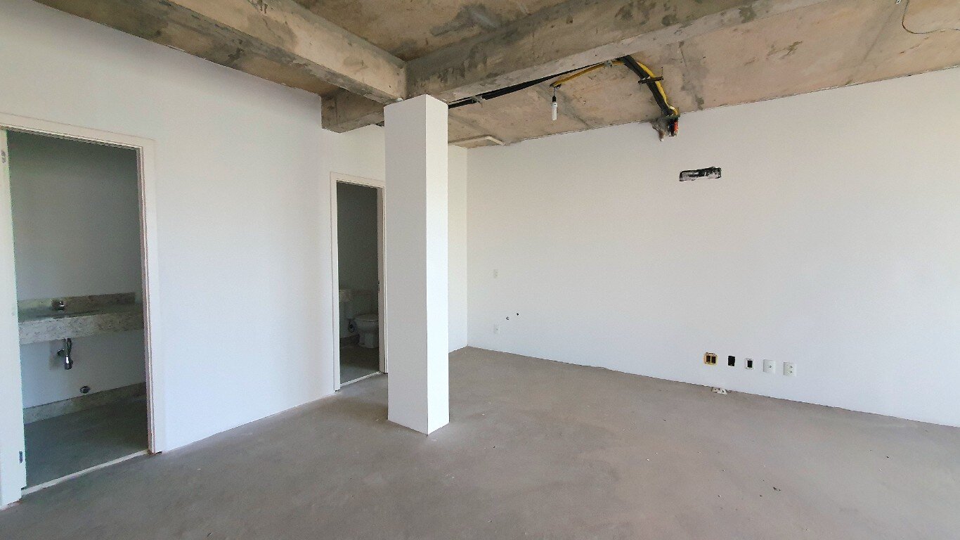 Prdio Comercial no bairro MOINHOS DE VENTO em PORTO ALEGRE
