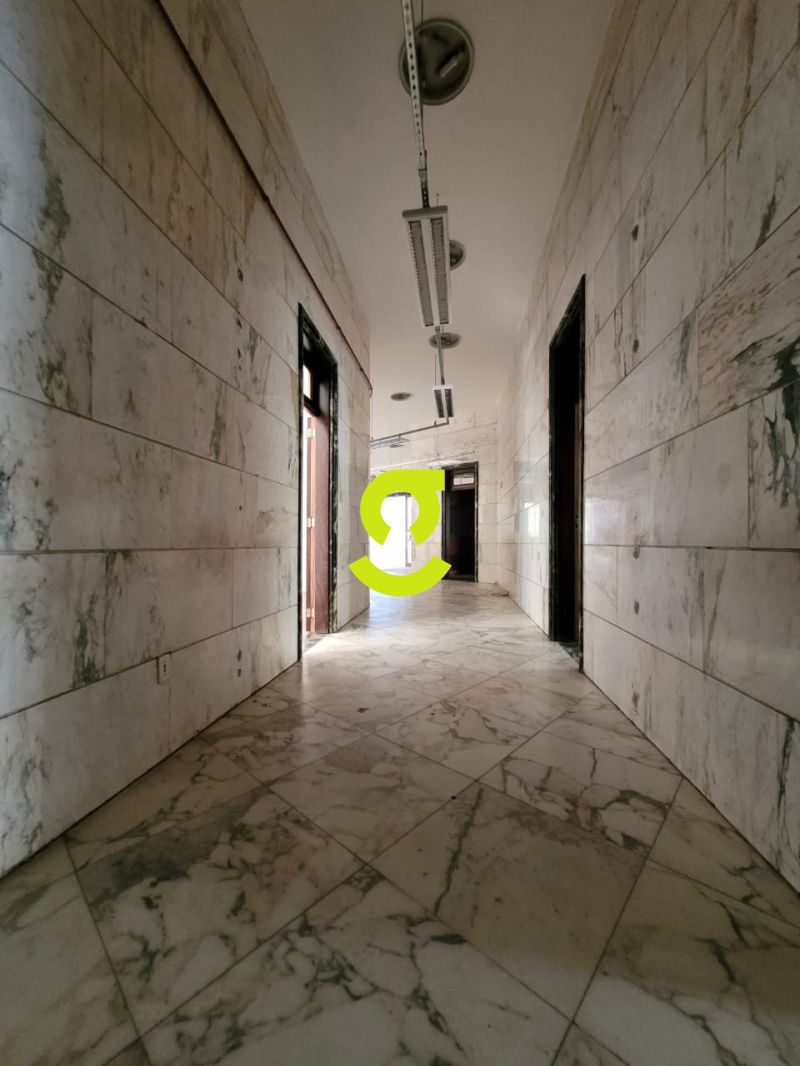 CONJUNTO COMERCIAL 1000m� NO CENTRO HIST�RICO | PO...