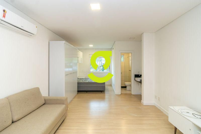 Studio Mobiliado com Vista para �rea Verde | Ao La...