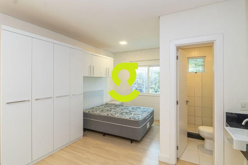 Studio Mobiliado com Vista para �rea Verde | Ao La...