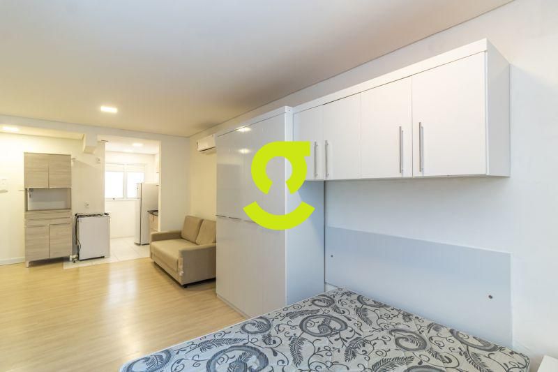 Studio Mobiliado com Vista para �rea Verde | Ao La...