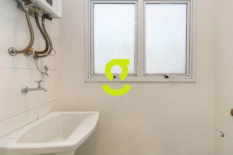 Studio Mobiliado com Vista para �rea Verde | Ao La...