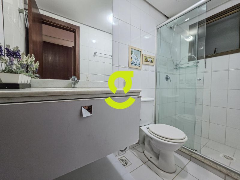�timo apto muito bem equipado, andar alto, 79m, ar...