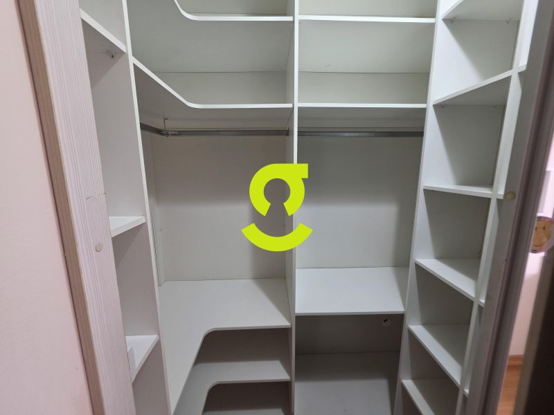 �timo apto muito bem equipado, andar alto, 79m, ar...