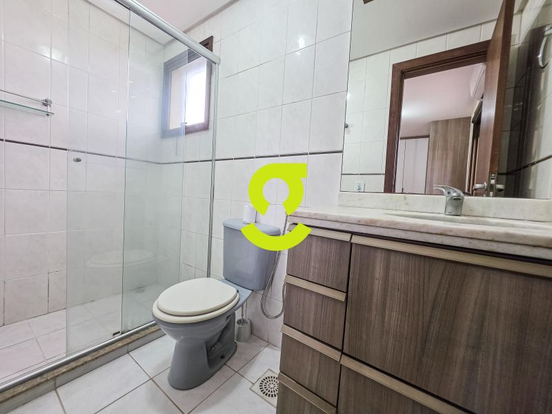 �timo apto muito bem equipado, andar alto, 79m, ar...