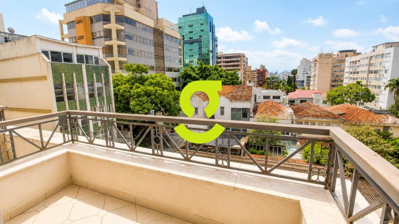 Loft Duplex Mobiliado com 84m�, 2 Vagas e Hidromas...