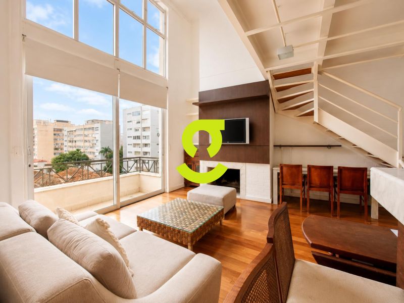 Loft Duplex Mobiliado com 84m�, 2 Vagas e Hidromas...
