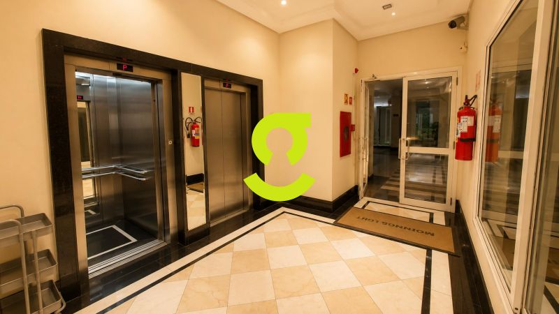 Loft Duplex Mobiliado com 84m�, 2 Vagas e Hidromas...