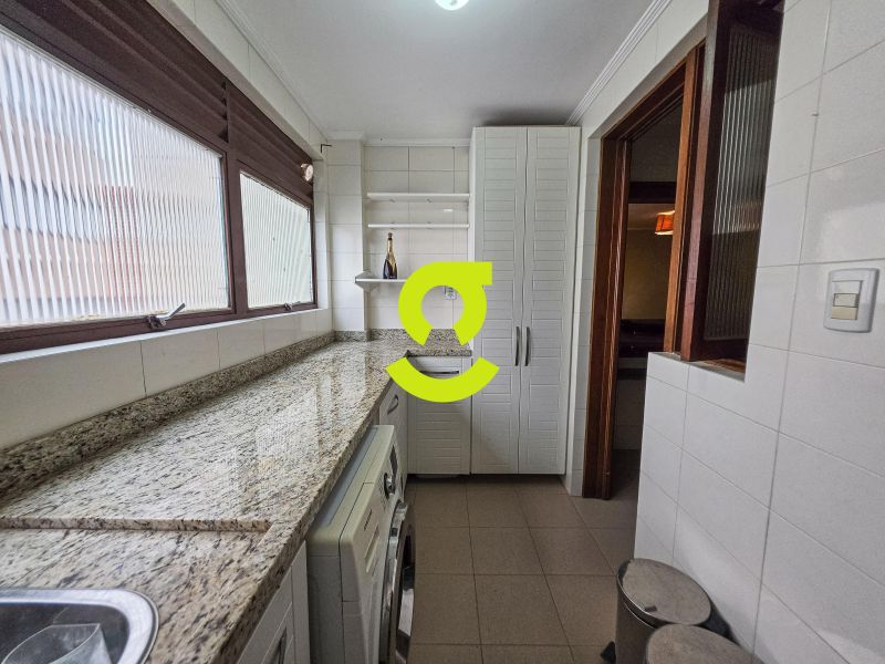 �timo apto semi mobiliado, 102m priv, ar condicion...