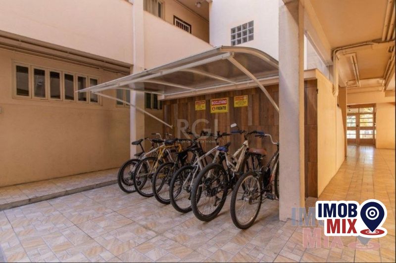 Todo mobiliado na Av Paran 2392