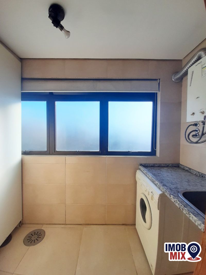 IMOBMIX Aluga Cobertura no Bairro Jardim Lindia, com 190,67 m,