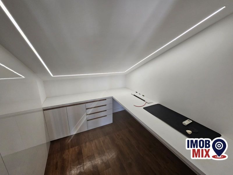 Casa em Condominio fechado com portaria e infra total