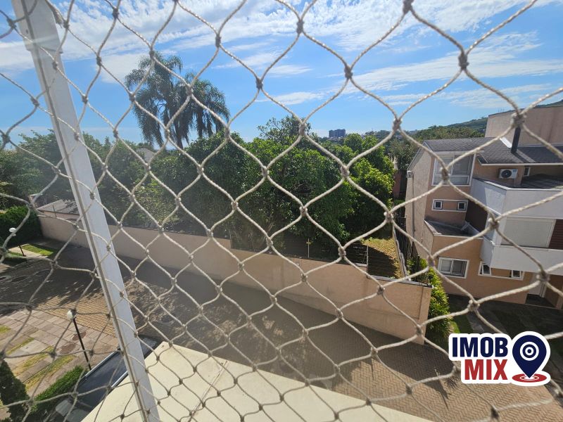 Casa em Condominio fechado com portaria e infra total