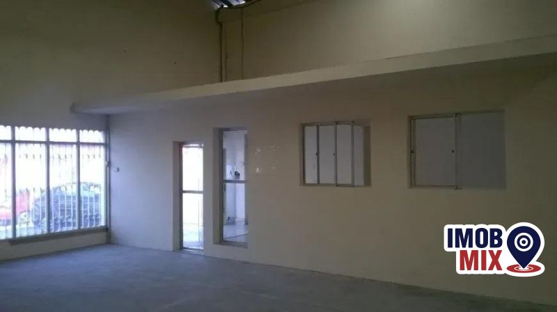 Pavilho no bairro SANTA MARIA GORETTI