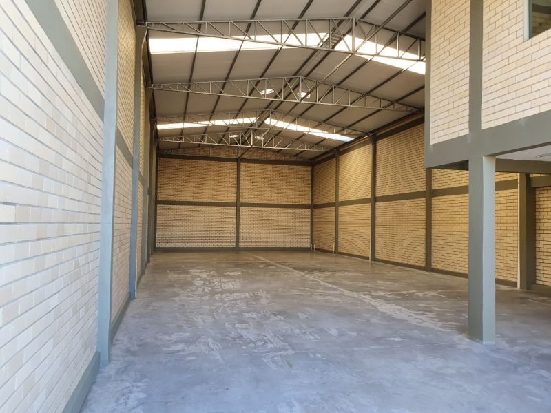 PAVILHÃO no bairro MATHIAS VELHO em CANOAS