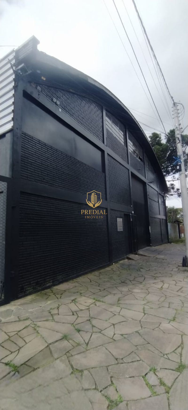 PAVILHÃO no bairro NITERÓI em CANOAS