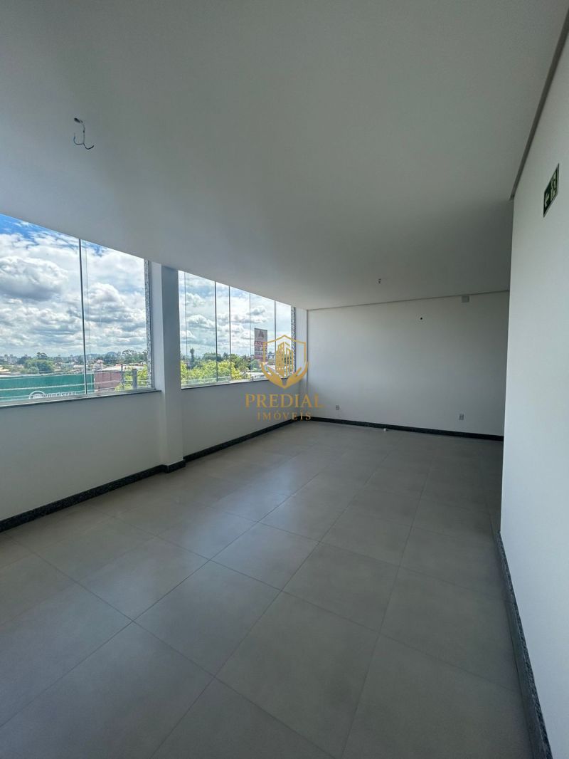 SALA COMERCIAL DISPONÍVEL PARA LOCAÇÃO NA AV BOQUEIRÃO EM CANOAS! 
