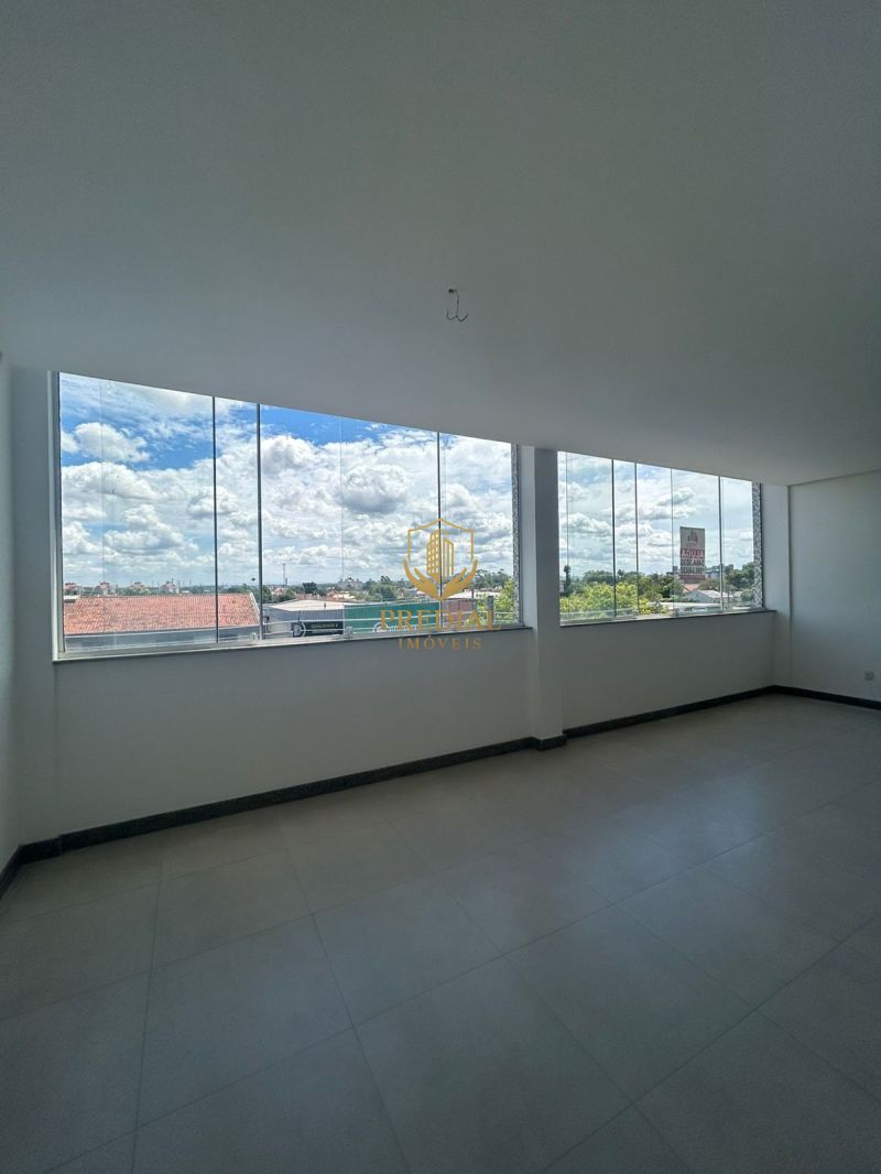 SALA COMERCIAL DISPONÍVEL PARA LOCAÇÃO NA AV BOQUEIRÃO EM CANOAS! 