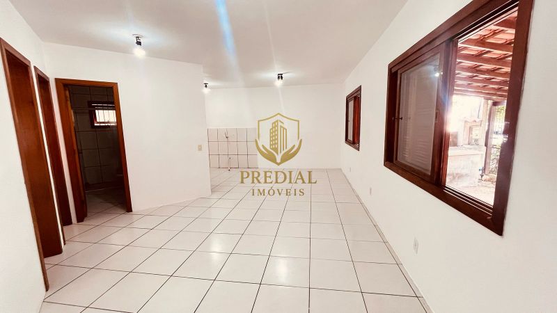 CASA 2 quartos  no bairro OLARIA