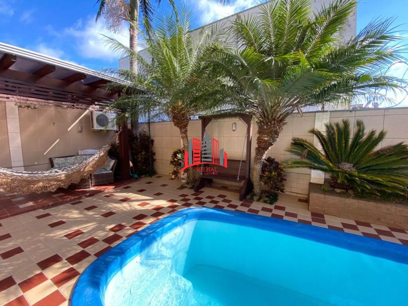 CASA 4 quartos  no bairro ESTÂNCIA VELHA em CANOAS