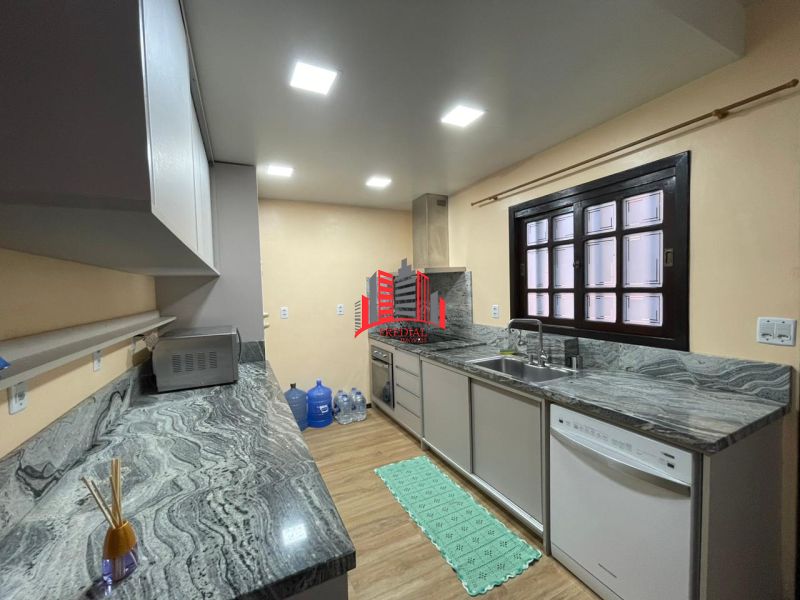 CASA 4 quartos  no bairro SÃO JOSÉ