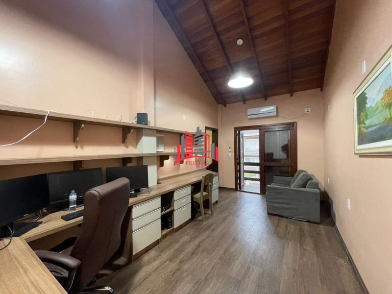 CASA 4 quartos  no bairro SÃO JOSÉ