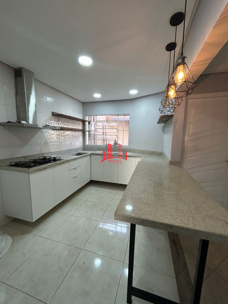 CASA 3 quartos  no bairro FÁTIMA
