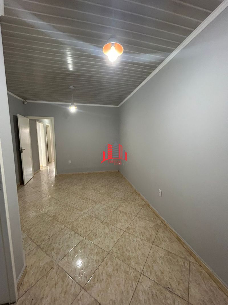 CASA 3 quartos  no bairro FÁTIMA