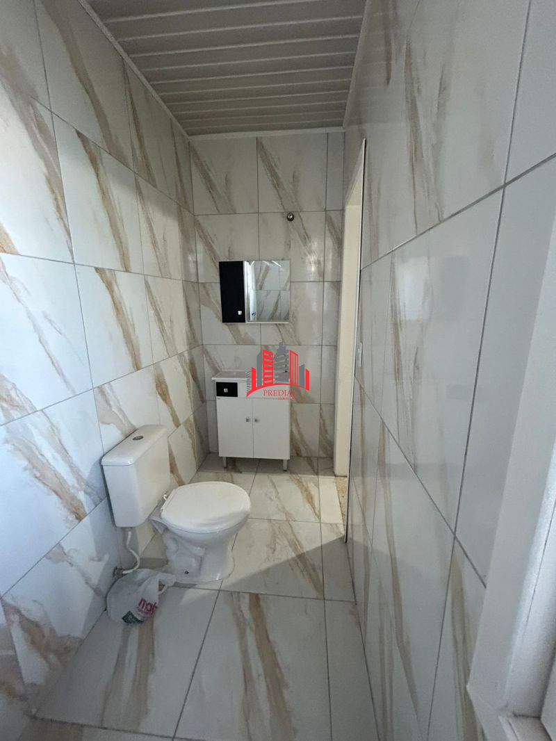 CASA 3 quartos  no bairro FÁTIMA