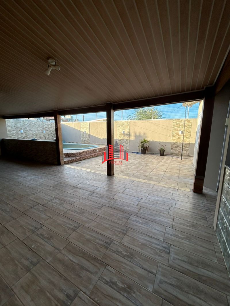 CASA 3 quartos  no bairro FÁTIMA